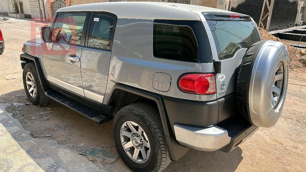 تويوتا FJ كروزر